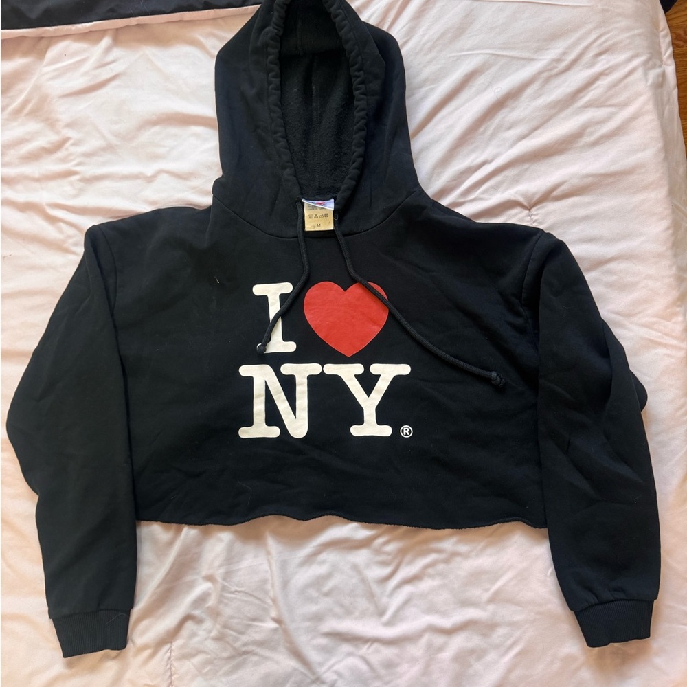 NYC Black 'I Love NY' Cropped Hoodie